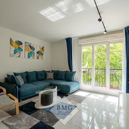Danube Appartement Disneyland Serris Exterior foto