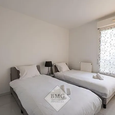 Danube Appartement Disneyland Serris Exterior foto