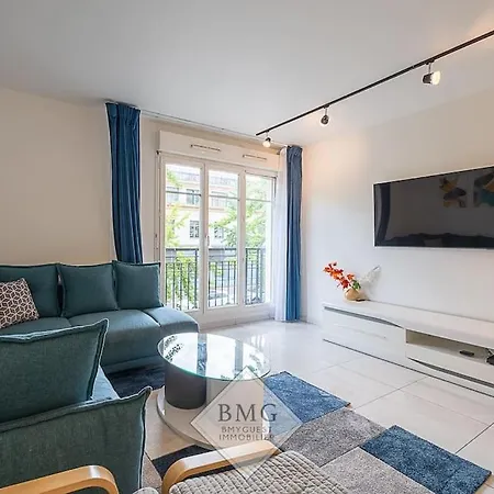 Danube Appartement Disneyland Serris Exterior foto